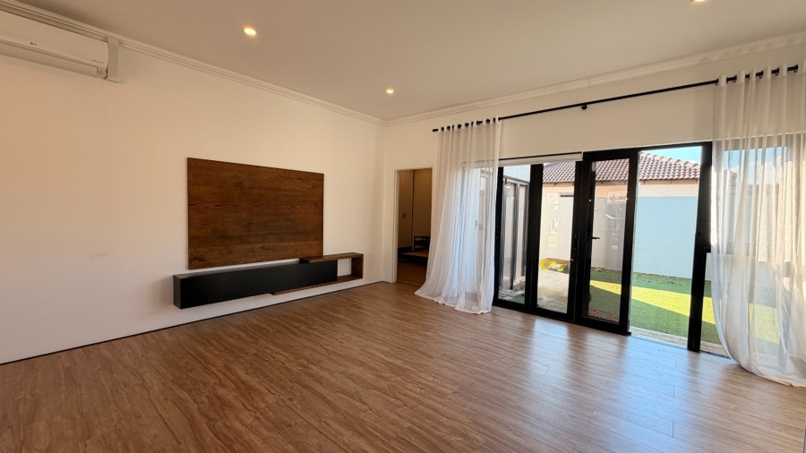 2 Bedroom Property for Sale in Waterberry Estate North West